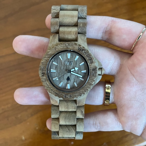 WeWood Teak watch - Picture 2 of 5